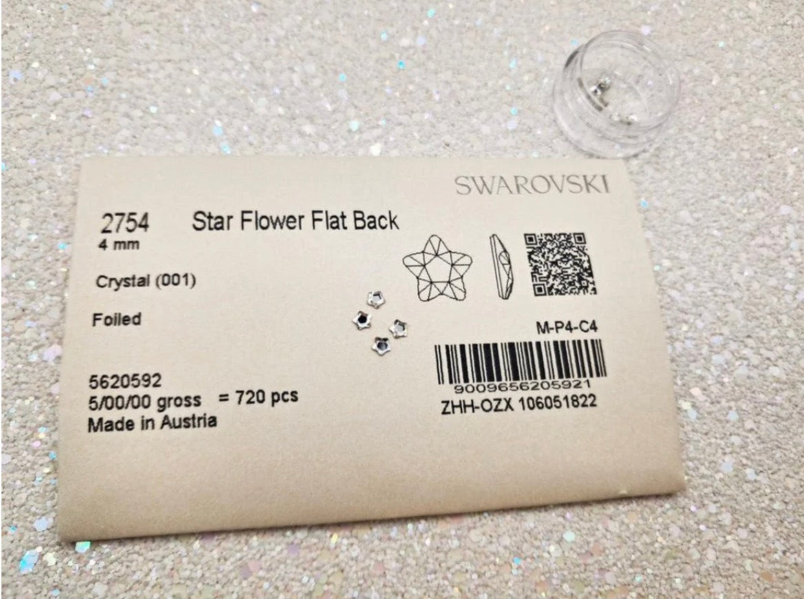 Swarovski 4mm Star Flower- hopea